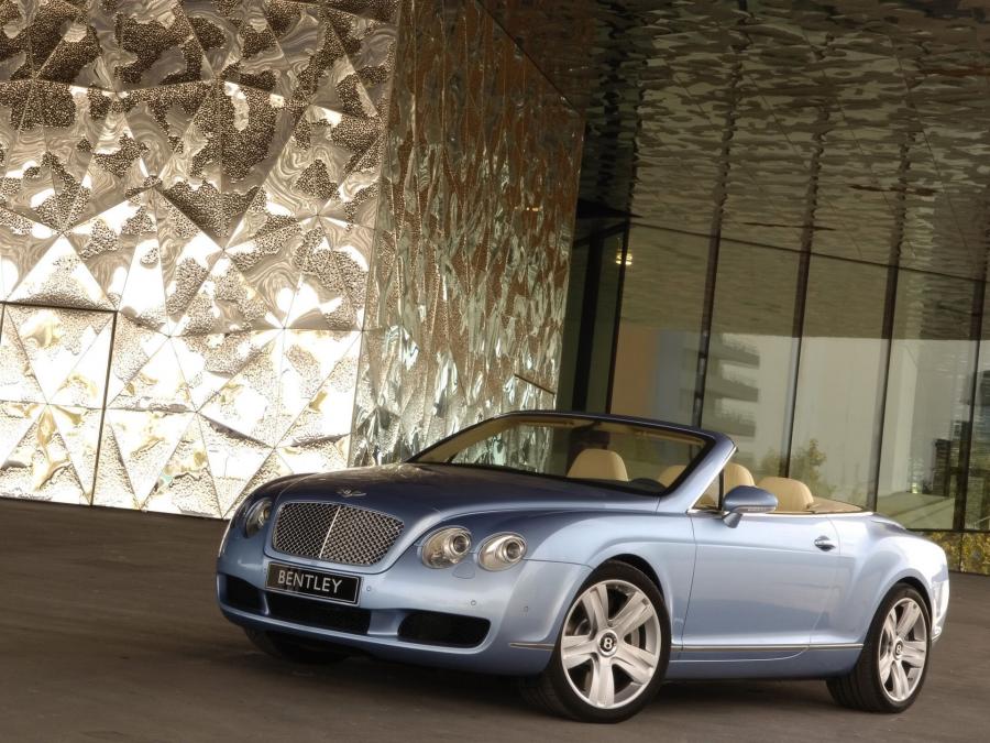  Bentley Continental GTC 2007 года  (фото 35 из 51)